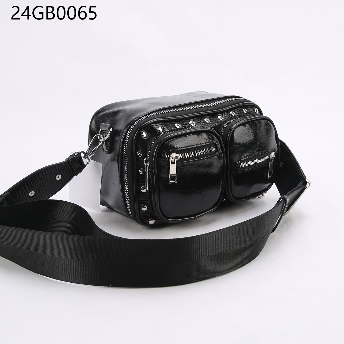 Faux double pocket camera bag