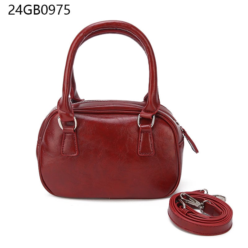 2024 retro bag women's new fashion handbag versatile small square messenger bag autumn and winter bowling bag