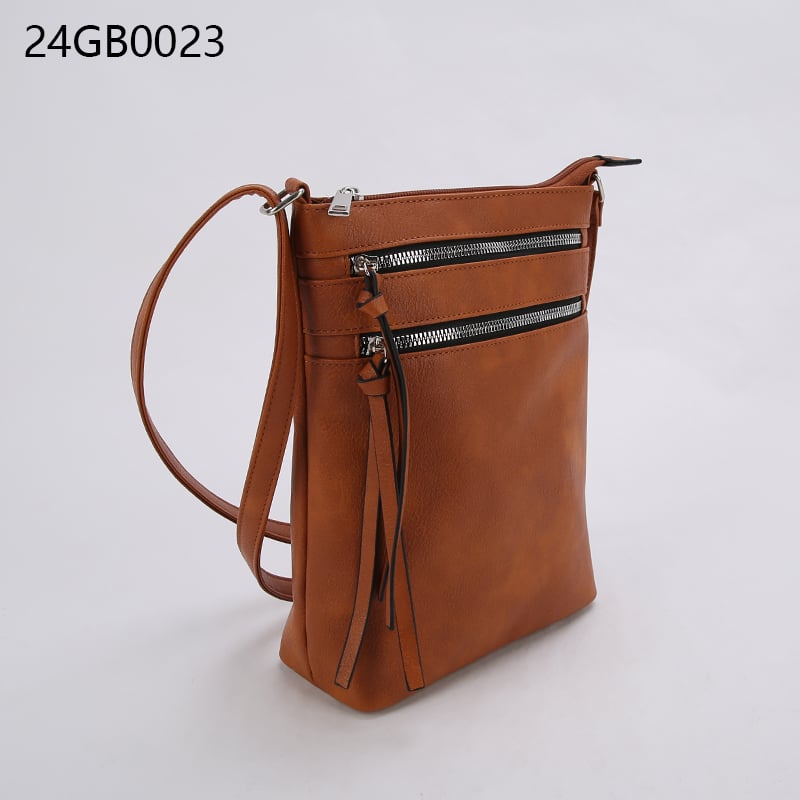 Brown faux leather shoulder bag with double zipper pocket