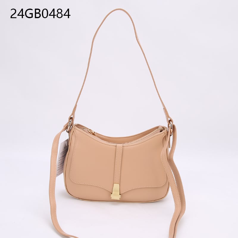 Women's padded faux leather shoulder bag