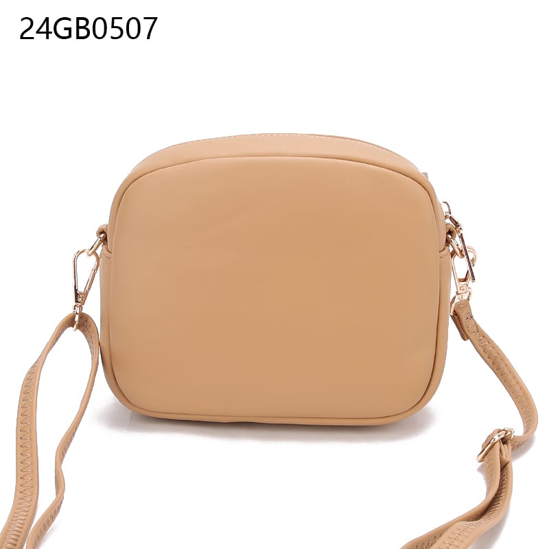 Prettyzys ladies simple shoulder oval patchwork horizontal flap square bag portable women small square bag