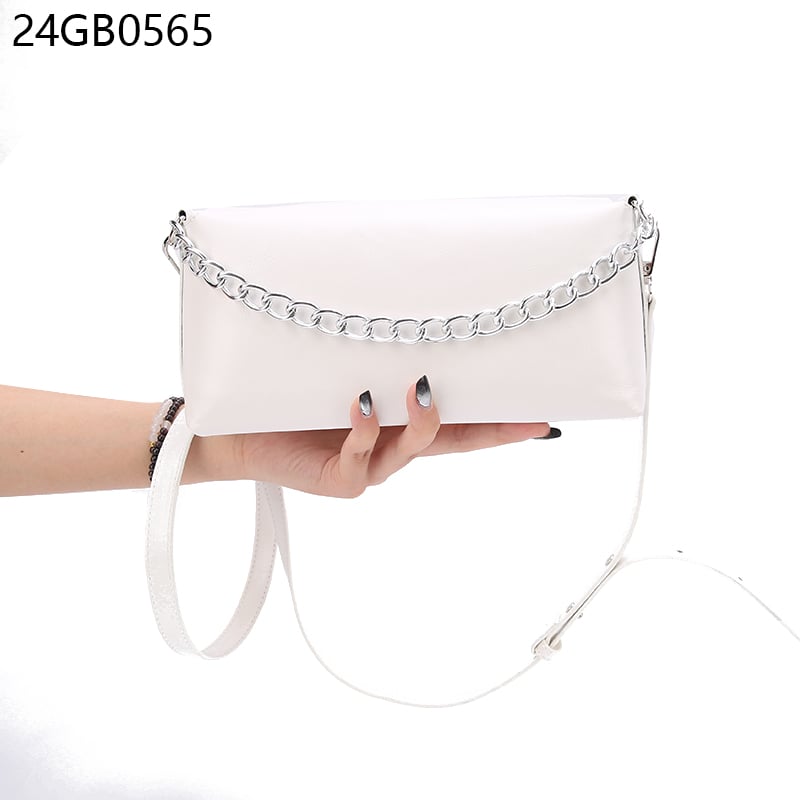 Faux leather chain detail shoulder bag