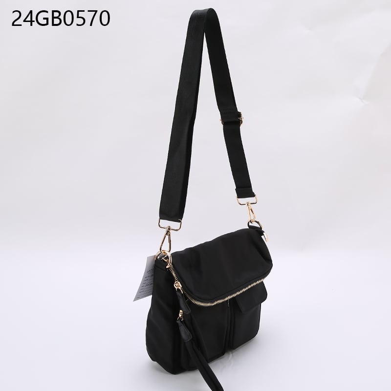 Simple nylon strap crossbody bag