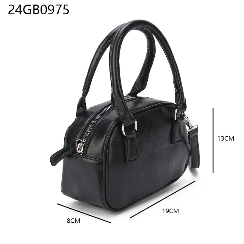 2024 retro bag women's new fashion handbag versatile small square messenger bag autumn and winter bowling bag